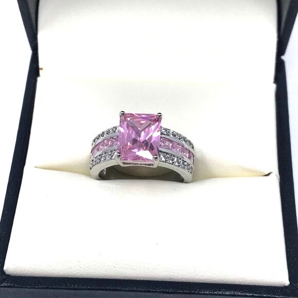 Elegant Pink Square Cut Ring Size 7.5 Silver Tone - Picture 3 of 4